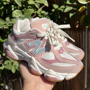 New Balance Kids Sneakers - Pink and White